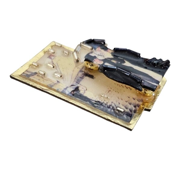 Couple Under Umbrella City Scape Glass Bead Resin Pin Pendant Bonnie Kondor L639 - Picture 5 of 9